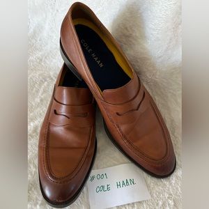 Men shoes size 13